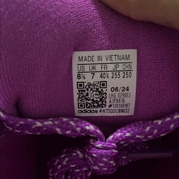 Adidas Women's Pink and White Campus Sneakers - Picture 8 of 9